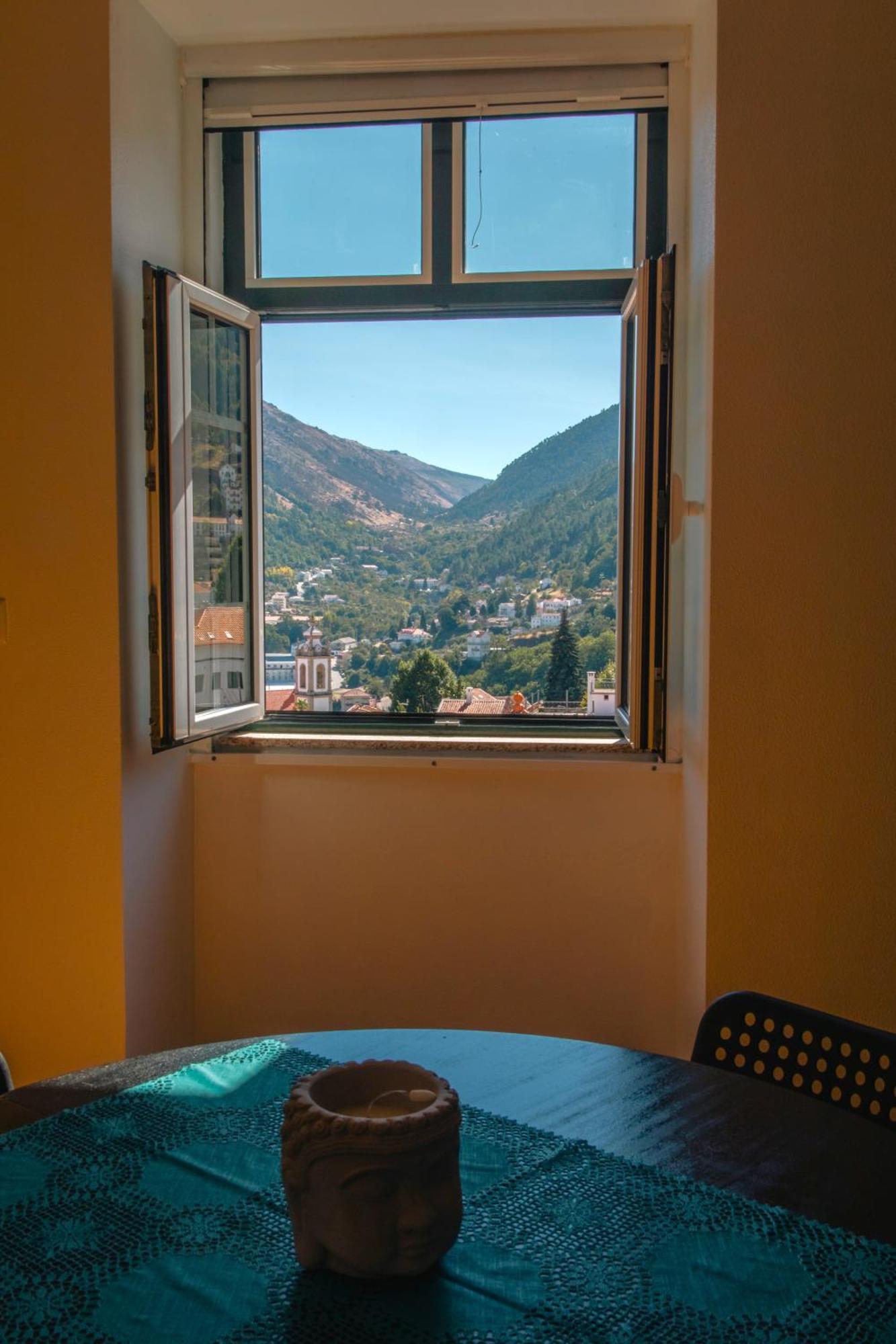 Arcadas Da Vila Manteigas Exteriér fotografie